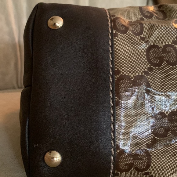 Vintage Gucci Shoulder Bag with dust bag in great condition. Slightly used….. - Picture 7 of 8